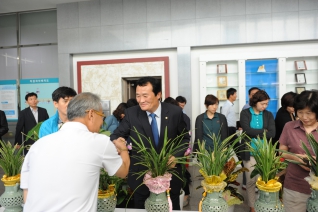 제7대 의장 취임 축하난 판매 및 기부행사 대표이미지