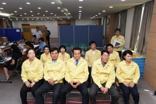 메르스 비상대책상황실 방문 대표이미지